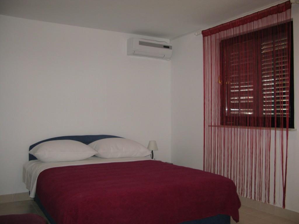Apartmani Orhideja Rab Town Szoba fotó