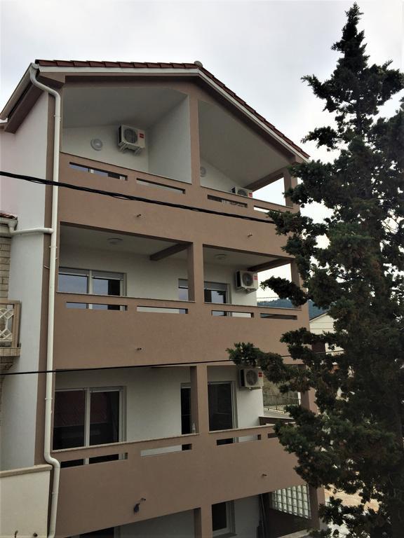 Apartmani Orhideja Rab Town Kültér fotó