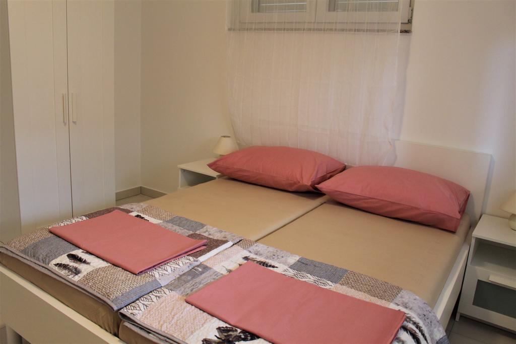 Apartmani Orhideja Rab Town Kültér fotó