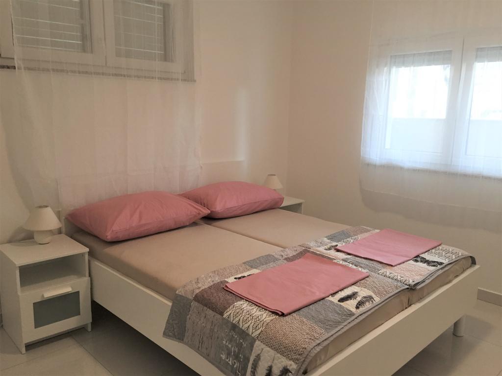 Apartmani Orhideja Rab Town Kültér fotó