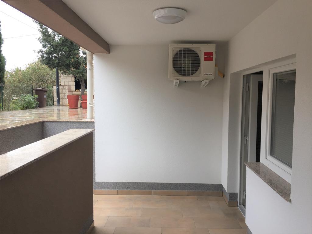 Apartmani Orhideja Rab Town Kültér fotó